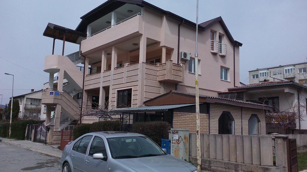 Karoski Apartments & Suites Ohrid Exterior foto